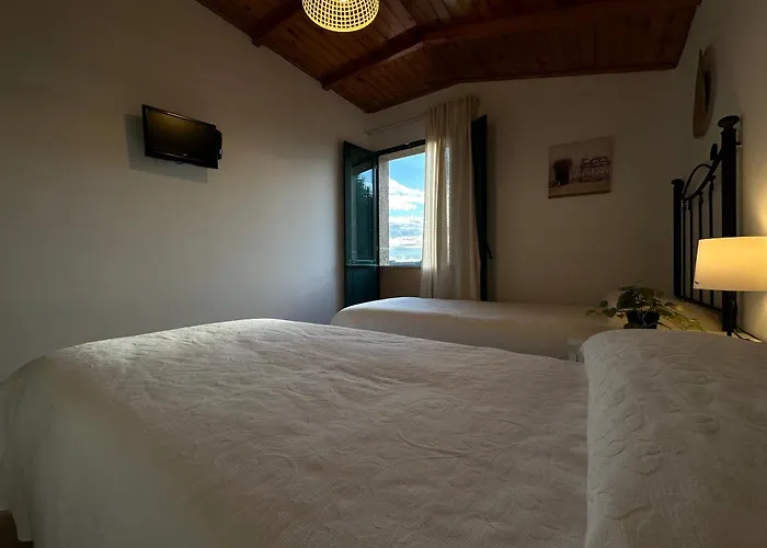 Increible Casita Gallega.